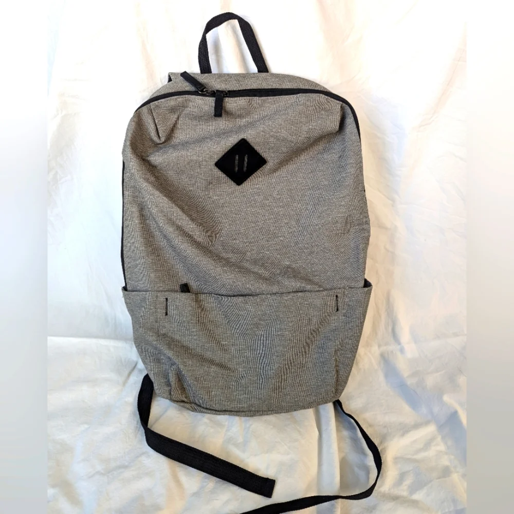 DSW Classic Style Backpack, Heather Taupe & Black, Lightweight Foldable & Padded